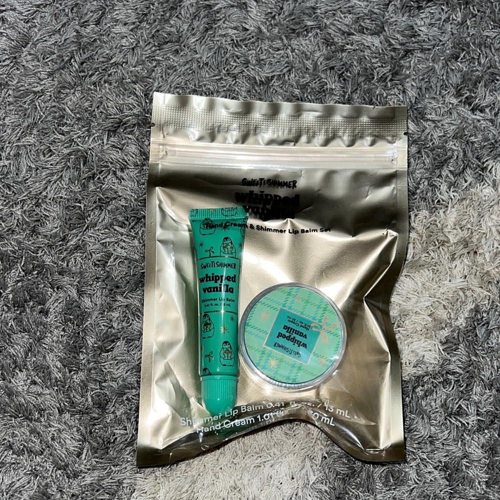 Ari Shimmer Whipped Vanilla Lip Balm Set